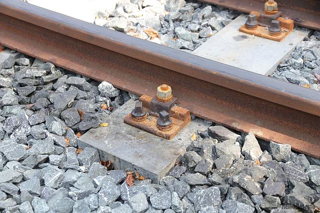 Modernes Feldbahngleis im Dampflokmuseum.