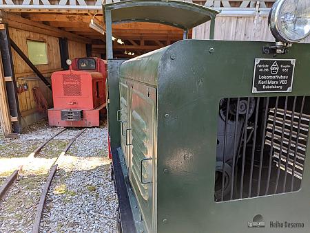 Ns2 in flaschengrüner Lackierung im Feldbahn 500 e.V.