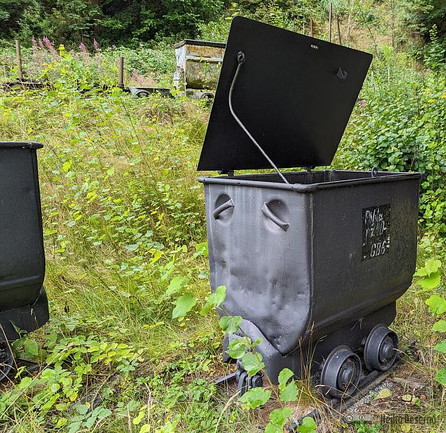 Spezialwagen zum Materialtransport.