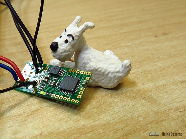 Struppi wacht über das Benedini Soundmodul TBS Micro V2.0